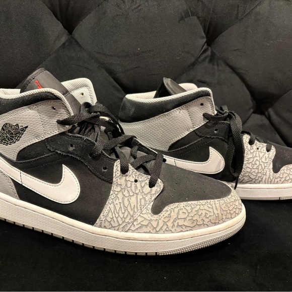 Nike Air Jordan 1 Mid SE “Elephant” Men’s Mens Size 12 - Picture 2 of 7